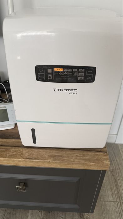 Purificator aer AW20s marca Trotec, perfect functional