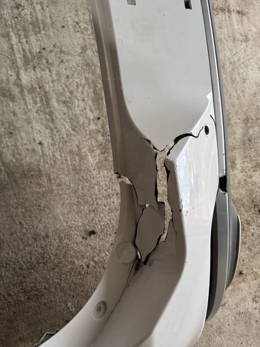 Продам бампер  б/у «Черри Тиго 7»