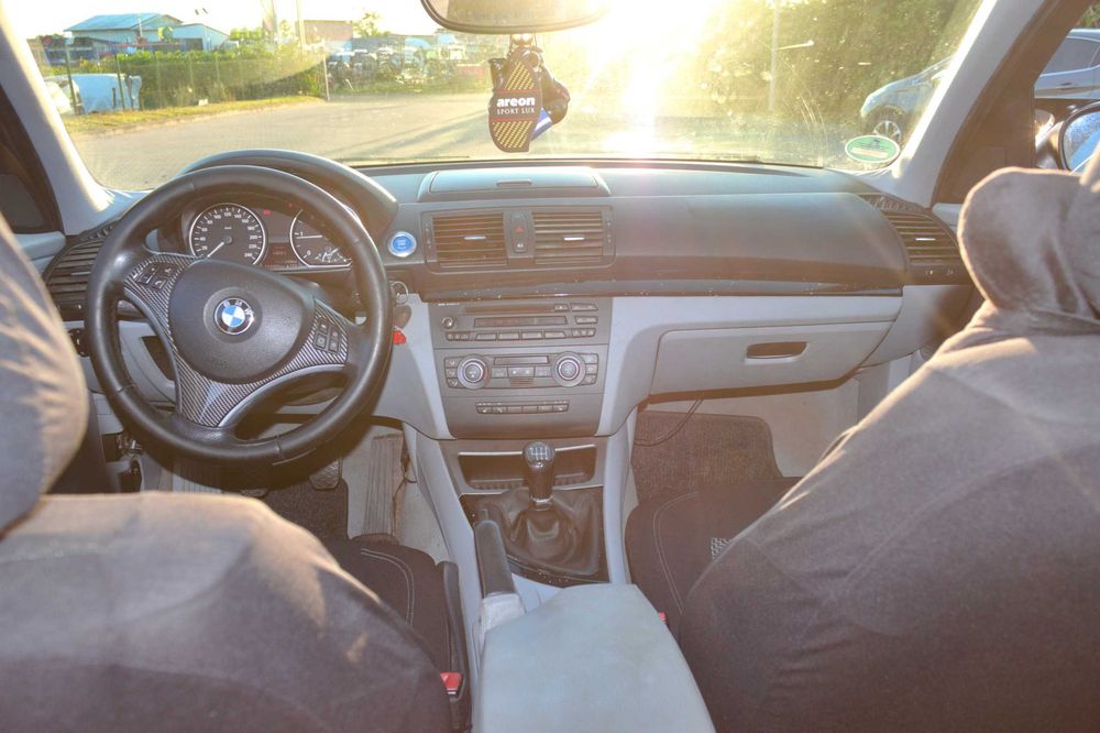 BMW Seria 1 118d Pachet Confort - 2008
