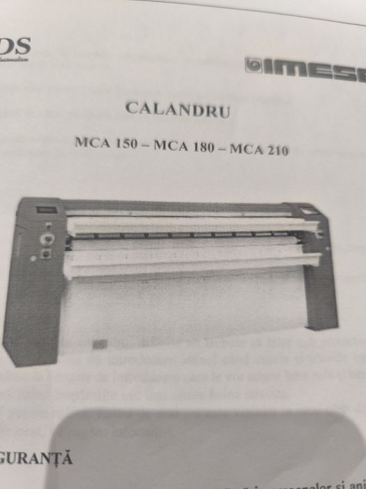 Calandru de călcat industrial