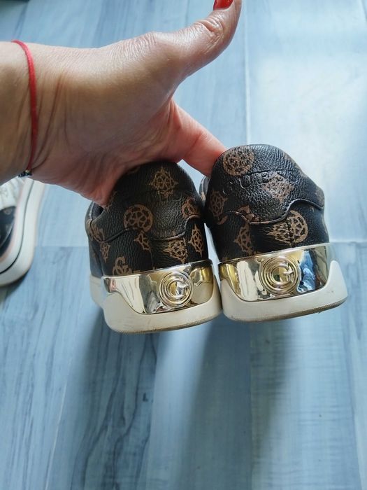 Дамски оргинални кецове Liu Jo,Guess и очила Vogue