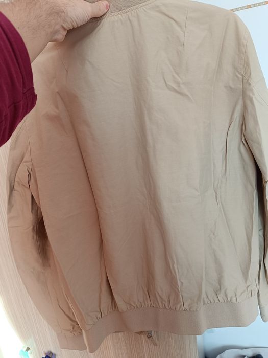 Vând geaca jack jones