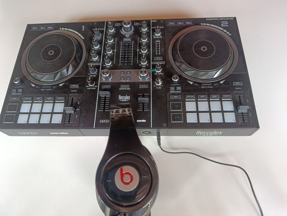 Consola dj hercules impulese 500