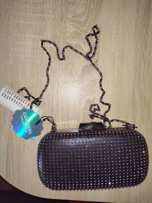 Дамска чанта НОВА