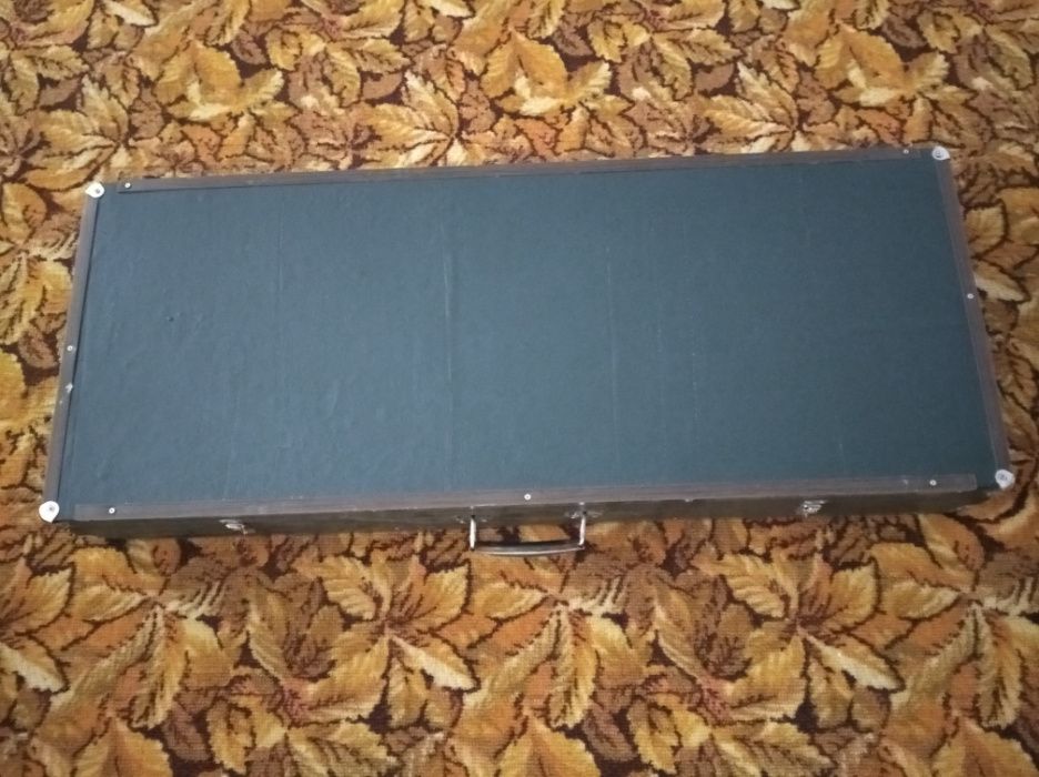 Футляр Ensoniq учун