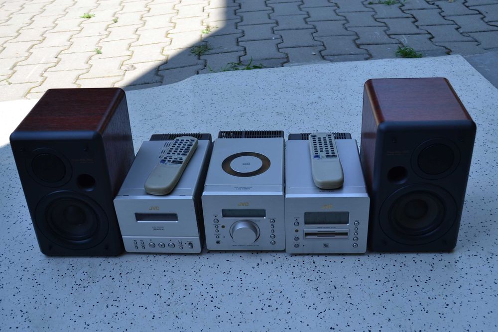 Minisistem JVC UXD 88 cu Boxe si Telecomanda
