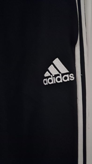Pantaloni Adidas pentru bărbați