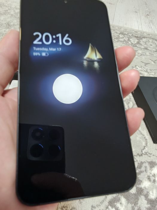 Vivo x200 FE/ Vivo x200FE