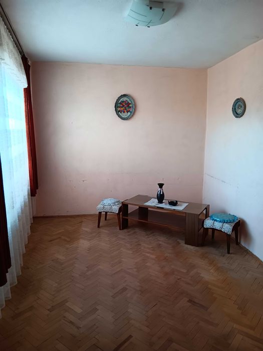 Продава се Четиристаен апартамент в Добрич, Център - 110 кв.м за 719 €/кв.м - Снимка #2