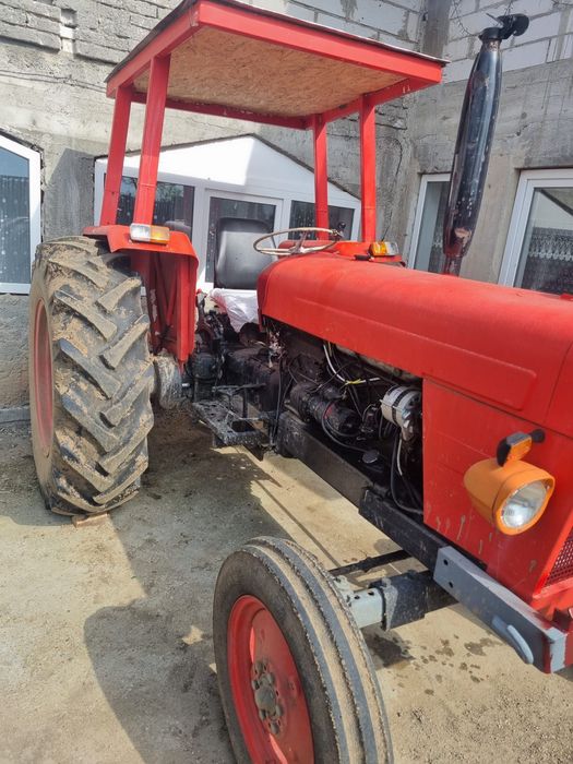 Tractor de vanzare