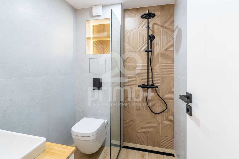 Продава се Тристаен апартамент в София, Борово - 70 кв.м за 3986 €/кв.м - Снимка #6