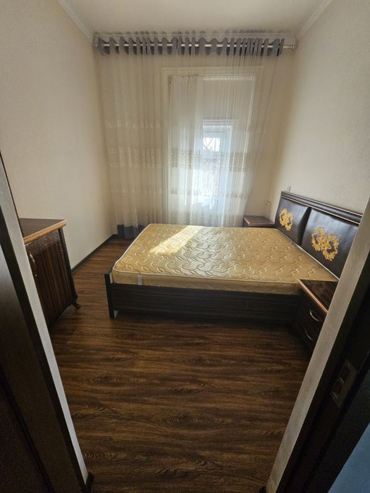 Срочно аренда 2 комнатная квартира в городе Чирчике