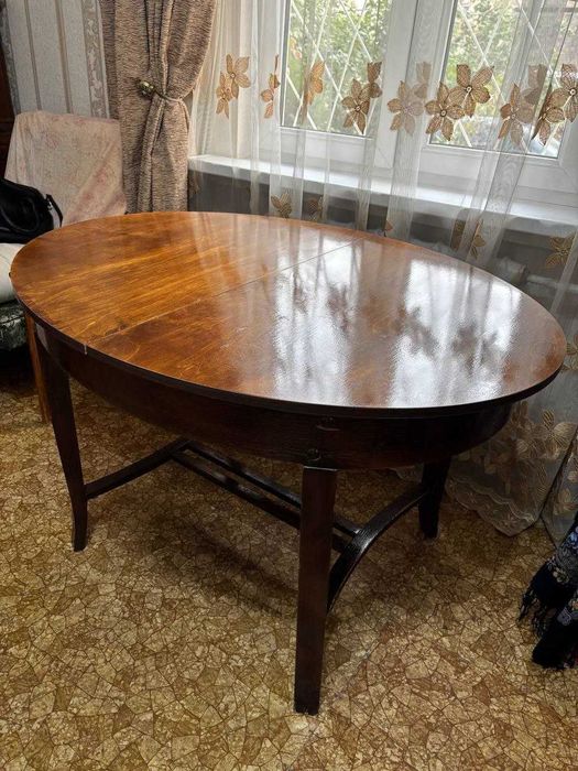 продается стол после реставрации