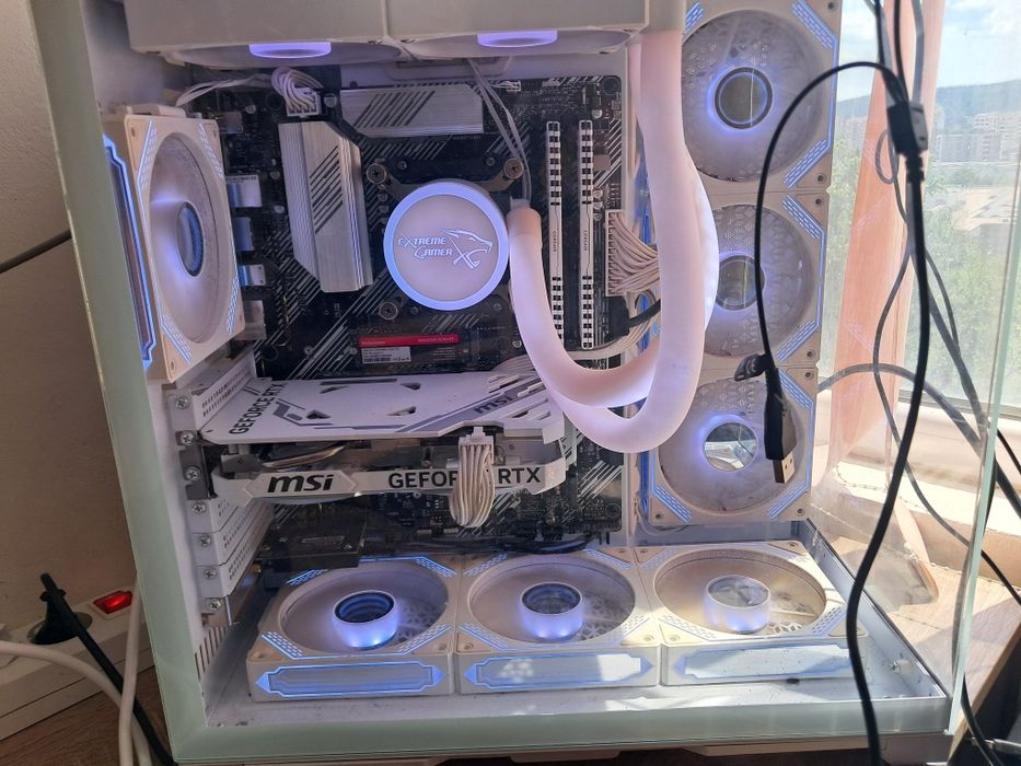 Геймърски Компютър ASUS/ВОДНО ОХЛАЖДАНЕ/RTX 4060 MSI