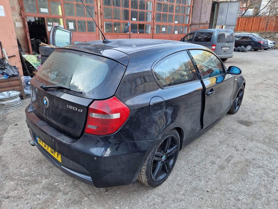 BMW E87 120D 177кс N47 M пакет фейс ръчка НА ЧАСТИ!