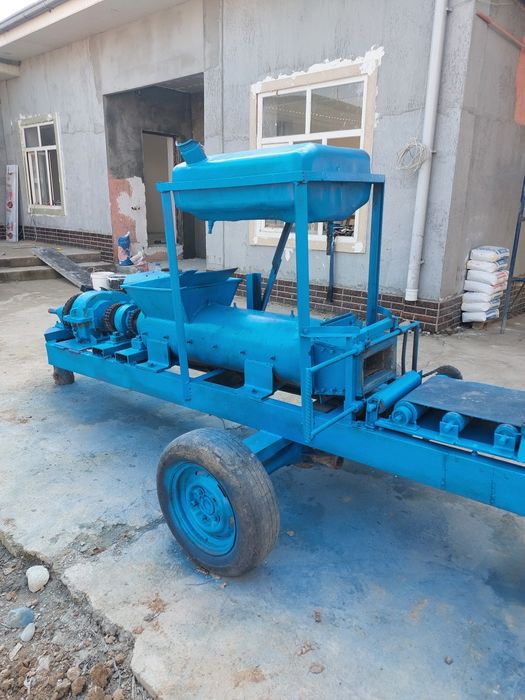 Gʼisht aparat traktorga moljallangan