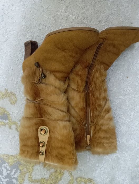 Сапоги с натуральным мехом,фирма ASKO
