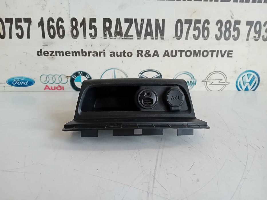 Priza Modul Auxiliar USB Peugeot 208 An 2012-2021 Motor 1.6 Hdi Euro 6