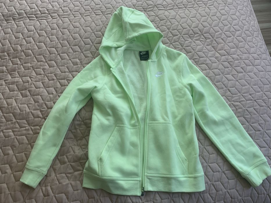 НОВО!Неоново горнище Nike