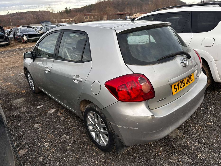 Toyota Auris 2.0 D-4D 126к.с 2008г