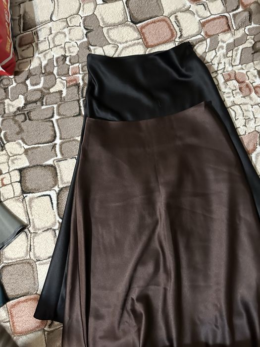 Продам юбки атлас