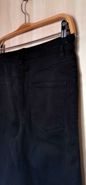 Blugi jeans elastici dama M&S Straight leg negri marime 38 uk10 ca noi