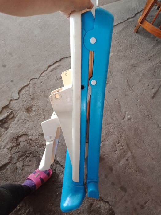 Продам стул для кормления за 1000,тг