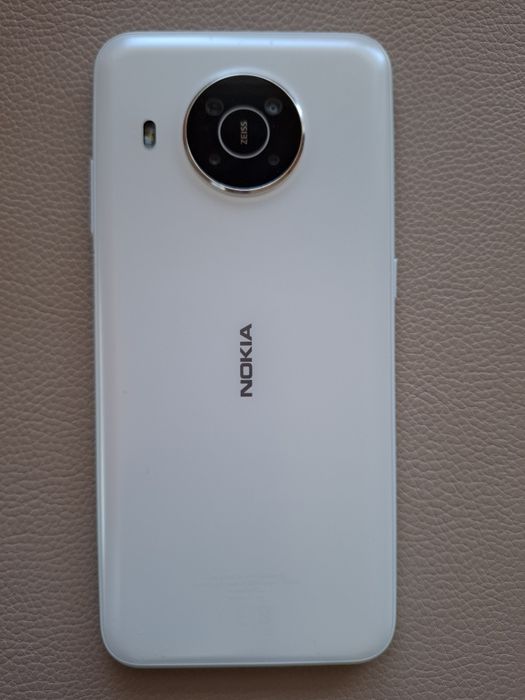 Телефон Nokia X10