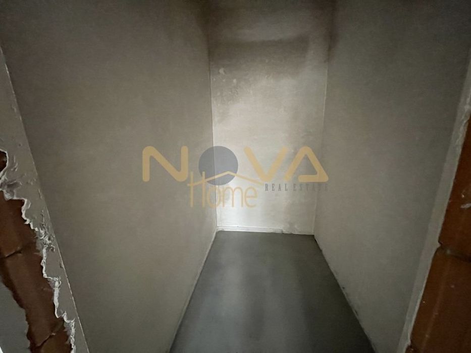 Продава се Тристаен апартамент в Варна, Виница - 105 кв.м за 753 €/кв.м - Снимка #8