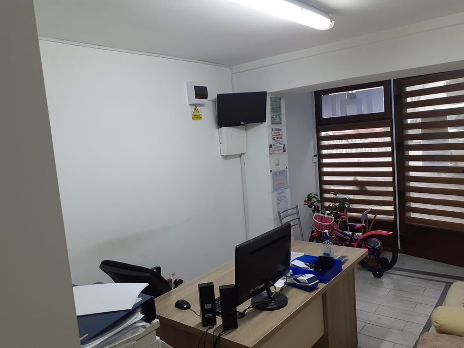 ACTE AUTO NON STOP . Rm. Valcea vizavi de Mall Centru, zona Zavoi