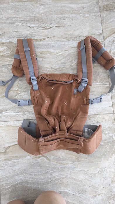 Ергономична бебешка раница Love & Carry ONE Evo