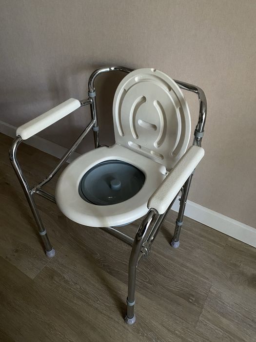 Переносной туалет б/у