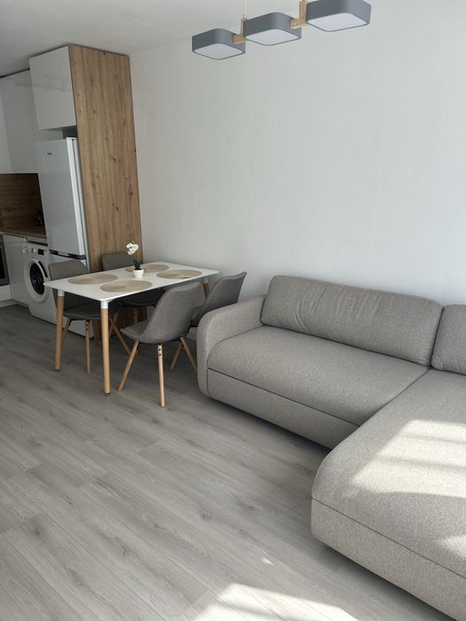 Дава се под наем Двустаен апартамент в София, Студентски град - 60 кв.м за 650 € - Снимка #2