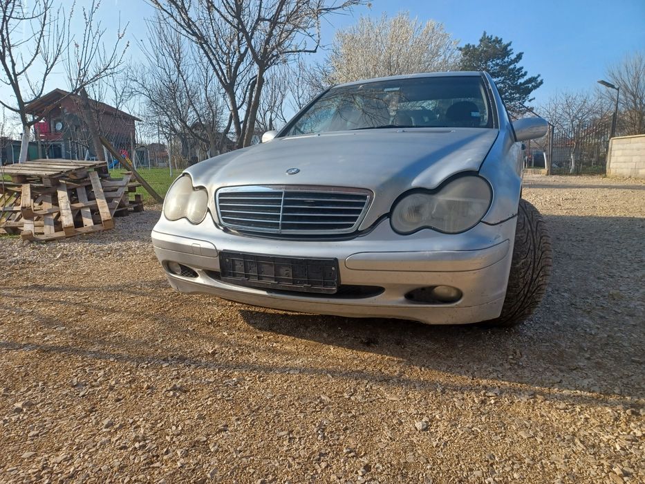 Мерцедес 2.2цди на части/Mercedes 2.2cdi na chasti