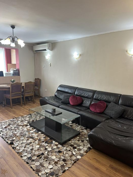 Дава се под наем Етаж от къща в София, НПЗ Изток - 100 кв.м за 255 € - Снимка #7