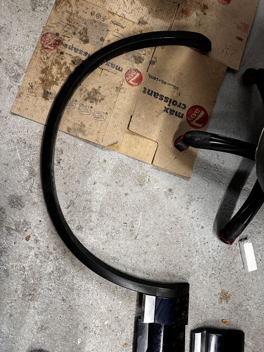 bandou ri usi vw touareg 7.p.