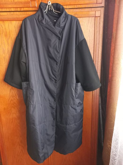 Продам мутоновую шубу, плащ