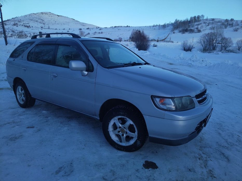 Продам Ниссан Рнессу