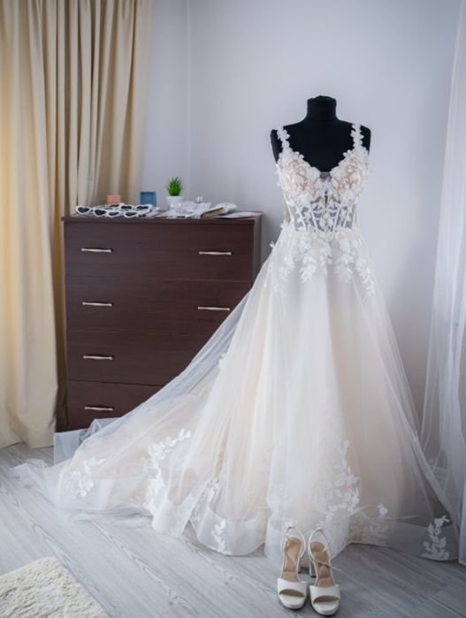 Rochie mireasa M-L