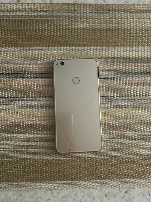 HUAWEI P8 Lite продам