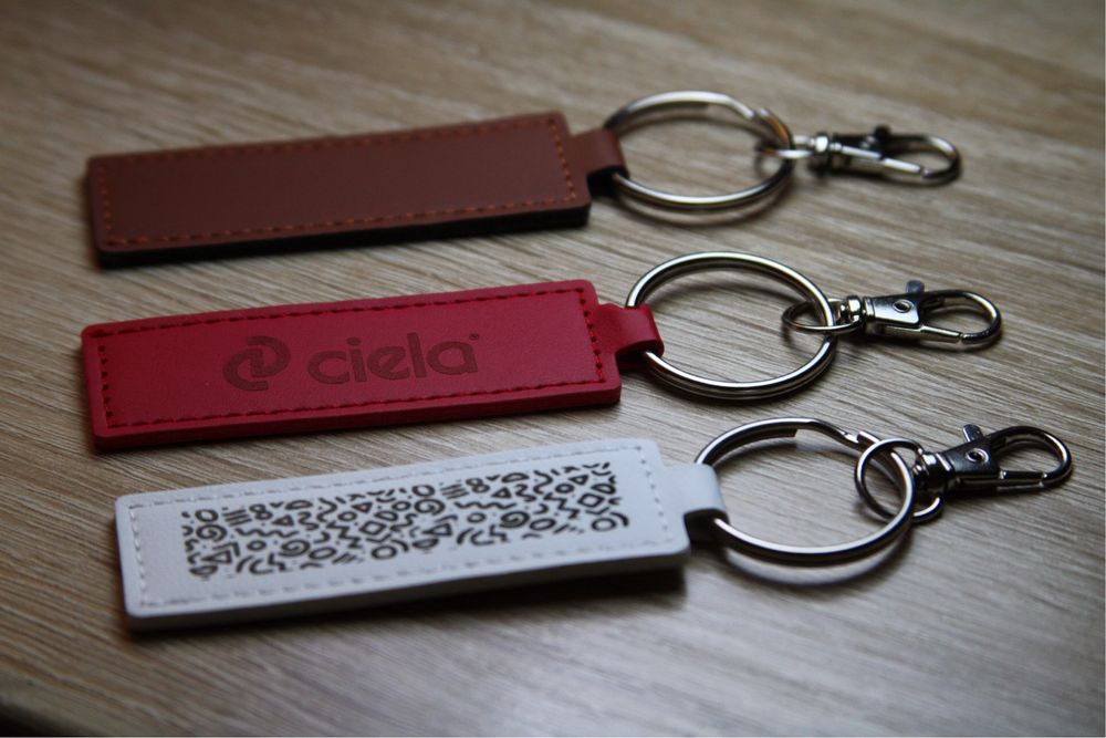 Персонализирани кожени ключодържатели за подарък