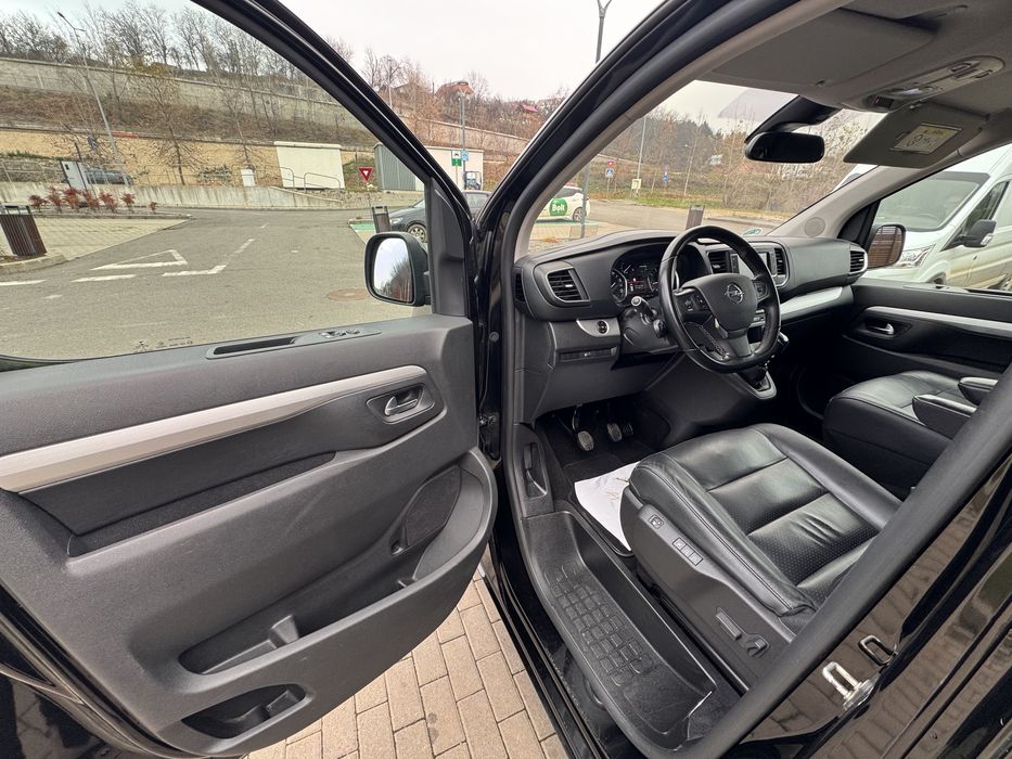Opel Zafira Vivaro Life L Elegance 2.0Diesel 150CP Head-Up Navi LED