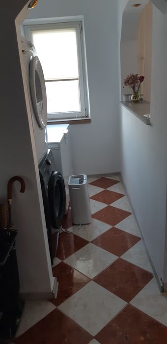 Apartament cu 4 camere, de vânzare