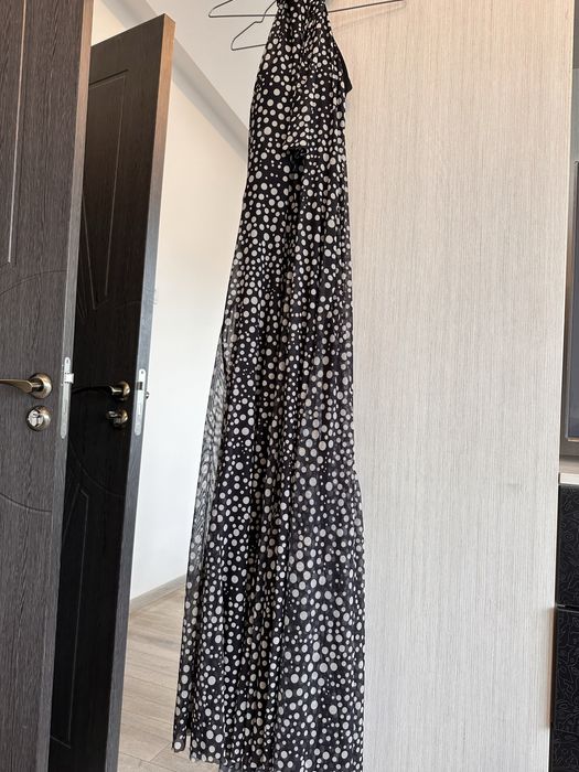 Рокли Zara, Mango от лен и памук и рокля  Rage Age