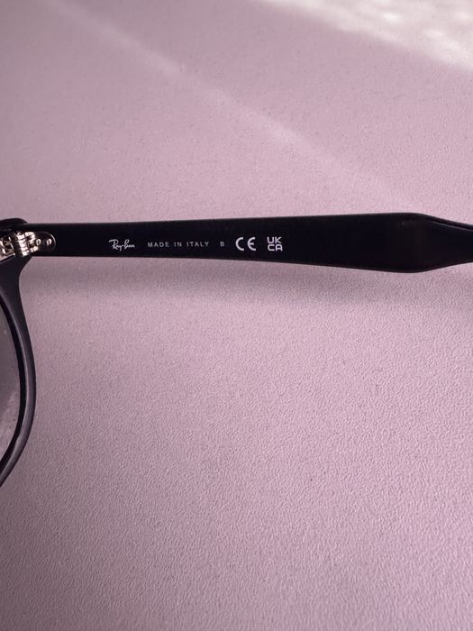 Солнцезащитные очки Ray-Ban Hawkeye