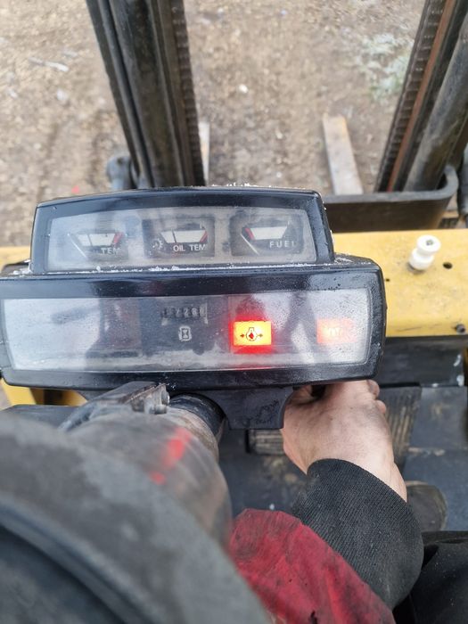 Stivuitor cat dp15  2600kg