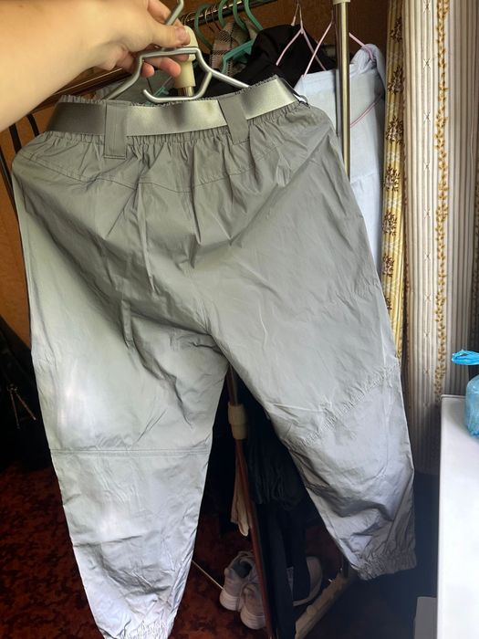 Продам костюм Bershka 44 размер