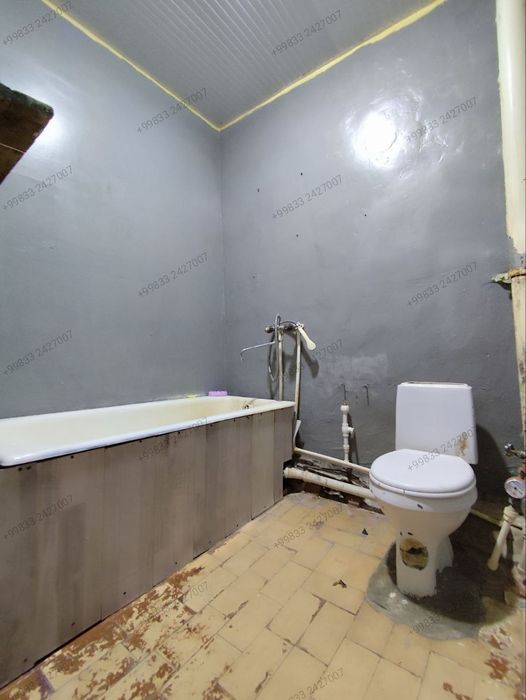 Сдается однокомнатная квартира 
Район: 5/2 ориентир Бухоро мактаб 
Эта