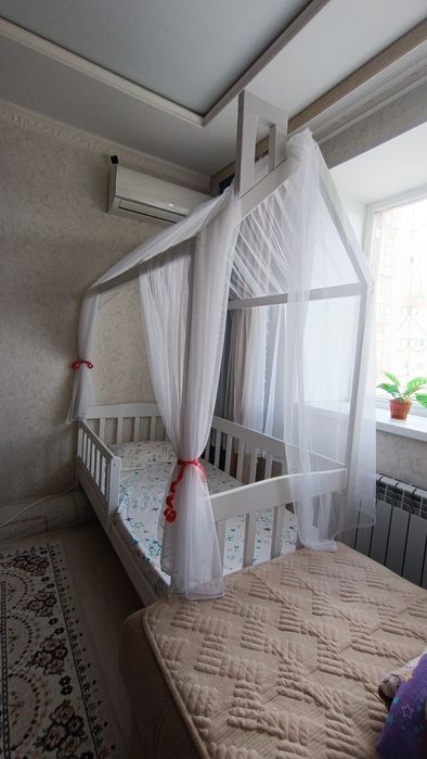 Продам кроватку детскую