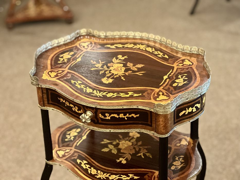 Măsuță Napoleon III *** vintage / antic / vechi / retro ***